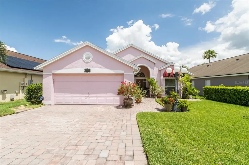 1302 Carpenter Branch Court Oviedo FL 32765