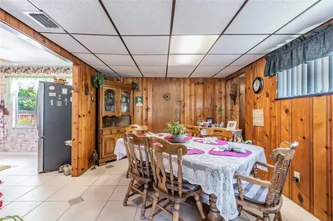 5135 32nd Avenue N St Petersburg FL 33710