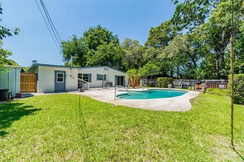 5135 32nd Avenue N St Petersburg FL 33710