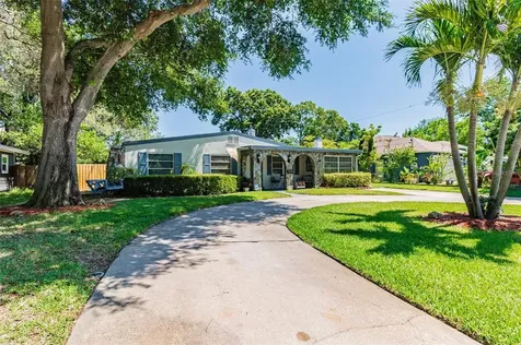 5135 32nd Avenue N St Petersburg FL 33710