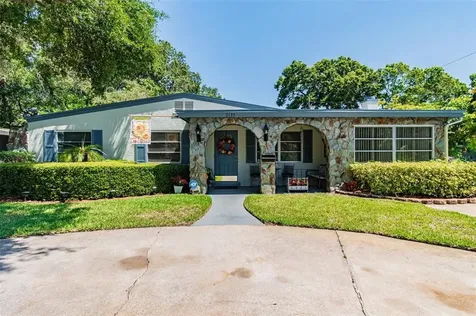 5135 32nd Avenue N St Petersburg FL 33710