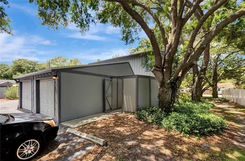 3674 45th Way N St Petersburg FL 33713