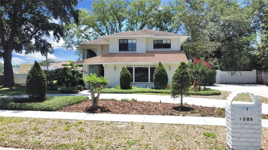 1208 Magdalene Hill Drive Tampa FL 33613