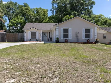 484 W Graves Avenue Orange City FL 32763