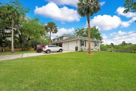 3880 E State Road 46 Geneva FL 32732