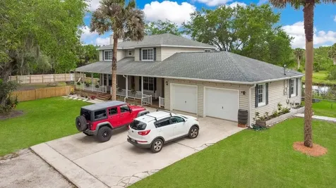 3880 E State Road 46 Geneva FL 32732