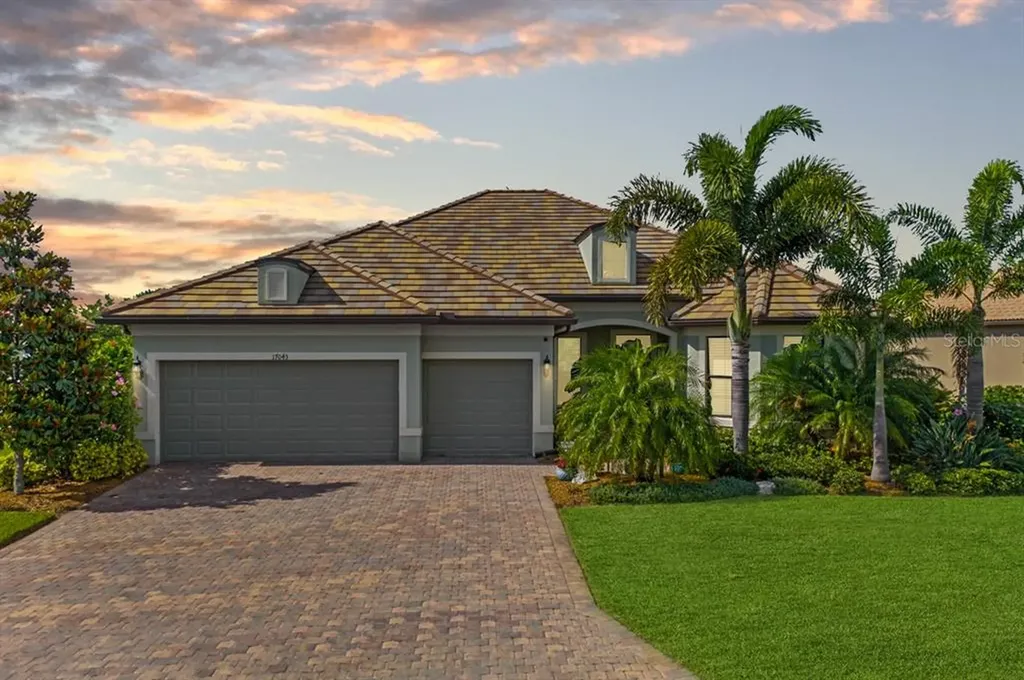 17043 Loudon Place Bradenton FL 34202