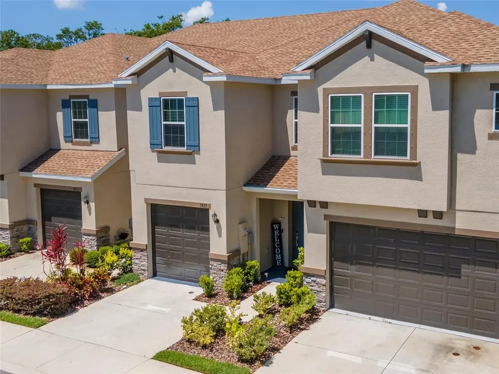 6823 Citrus Creek Lane Tampa FL 33625