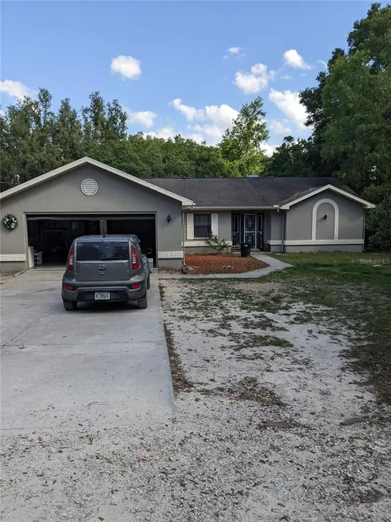 34024 Rim Rock Street Webster FL 33597
