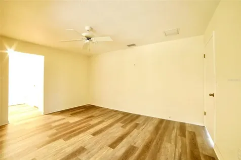 26213 Newcombe Circle Leesburg FL 34748