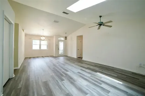 26213 Newcombe Circle Leesburg FL 34748