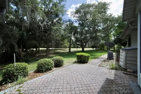26213 Newcombe Circle Leesburg FL 34748