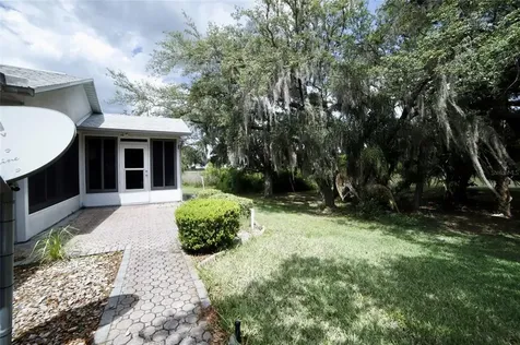 26213 Newcombe Circle Leesburg FL 34748