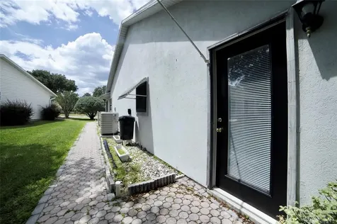26213 Newcombe Circle Leesburg FL 34748