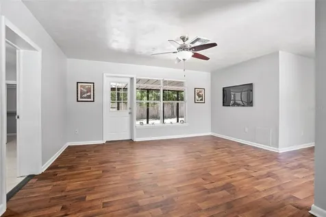 1332 W Hartley Circle Deltona FL 32725