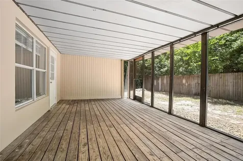 1332 W Hartley Circle Deltona FL 32725