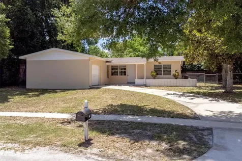 1332 W Hartley Circle Deltona FL 32725