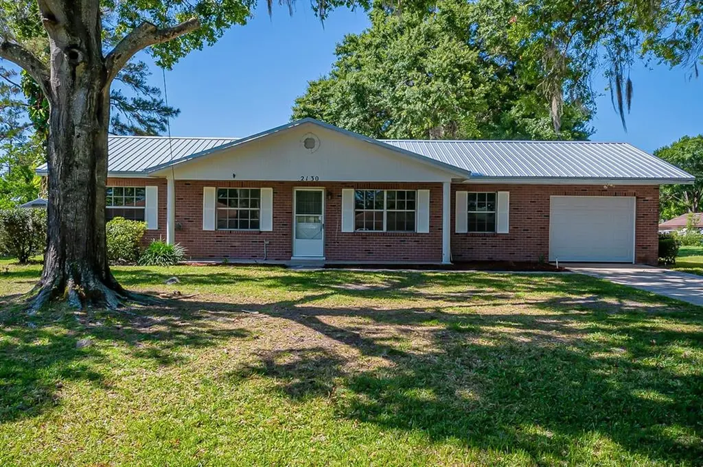 2130 Country Loop N Lakeland FL 33811
