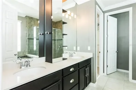 5058 Yellow Flag Lane Orlando FL 32811
