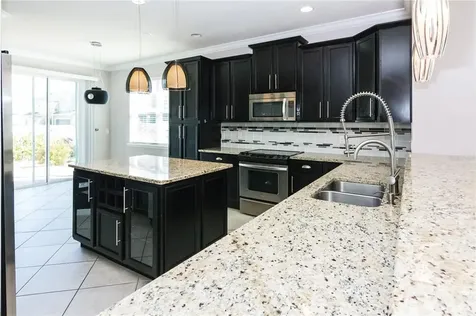 5058 Yellow Flag Lane Orlando FL 32811