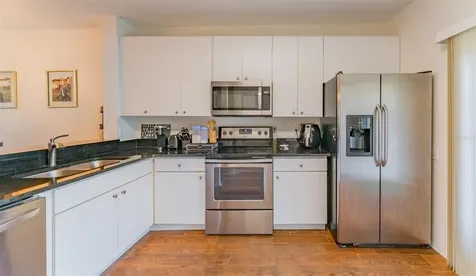 6131 Bayside Key Drive Tampa FL 33615