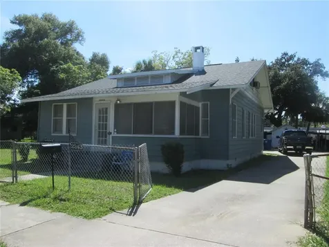 2243 Highland Street S St Petersburg FL 33705
