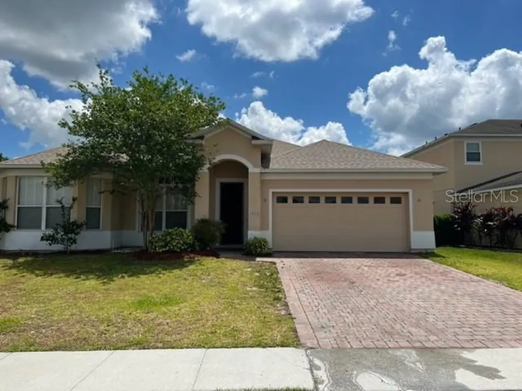 1913 Acacia Drive Kissimmee FL 34758