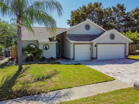 8301 Wrens Way Largo FL 33773