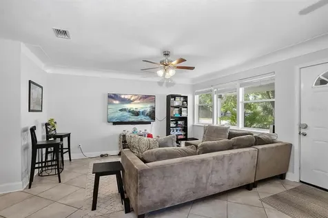 474 92nd Avenue N St Petersburg FL 33702