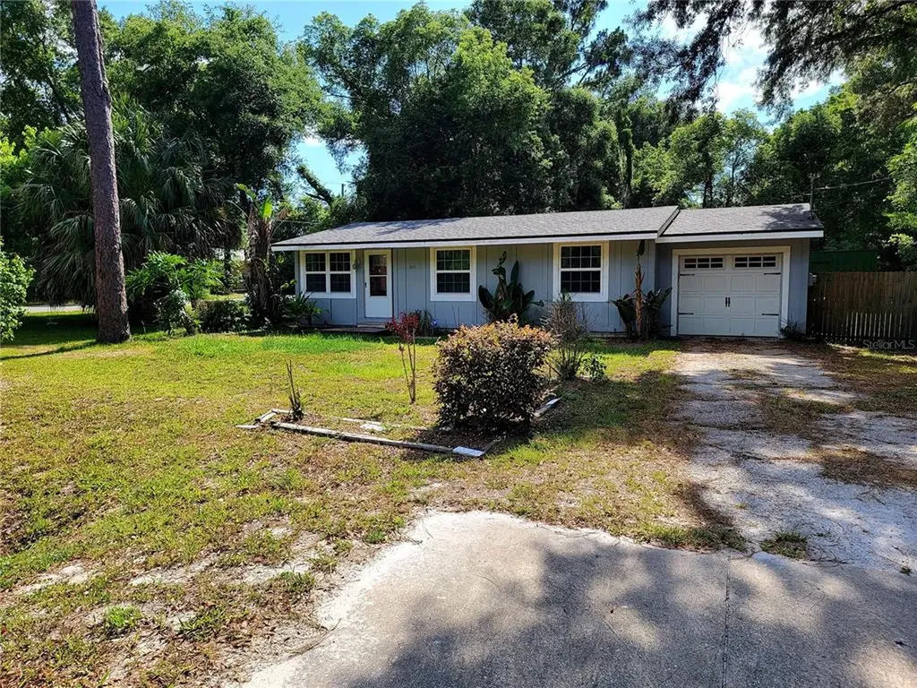 601 Hamilton Avenue Orange City FL 32763
