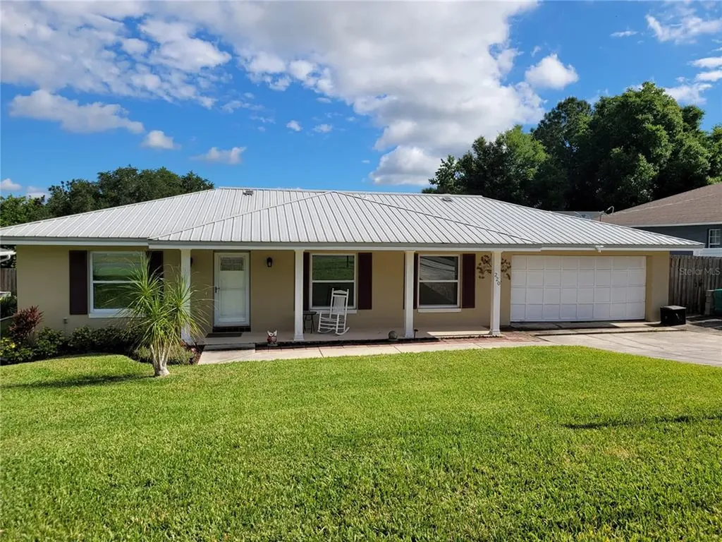 220 Escambia Drive Winter Haven FL 33884