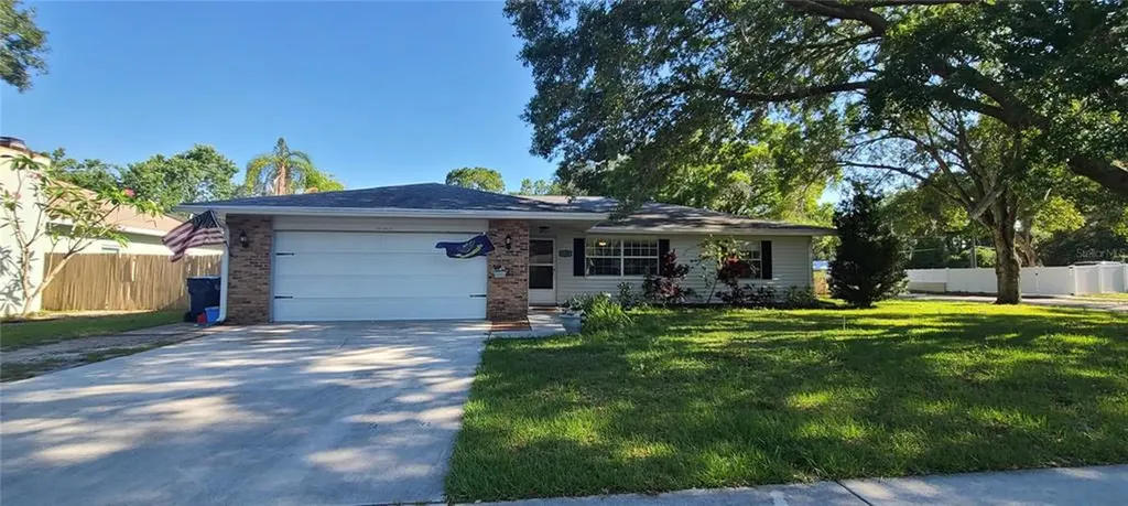 3104 50th Avenue Drive E Bradenton FL 34203