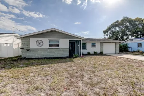 1125 Royalwood Drive Holiday FL 34690