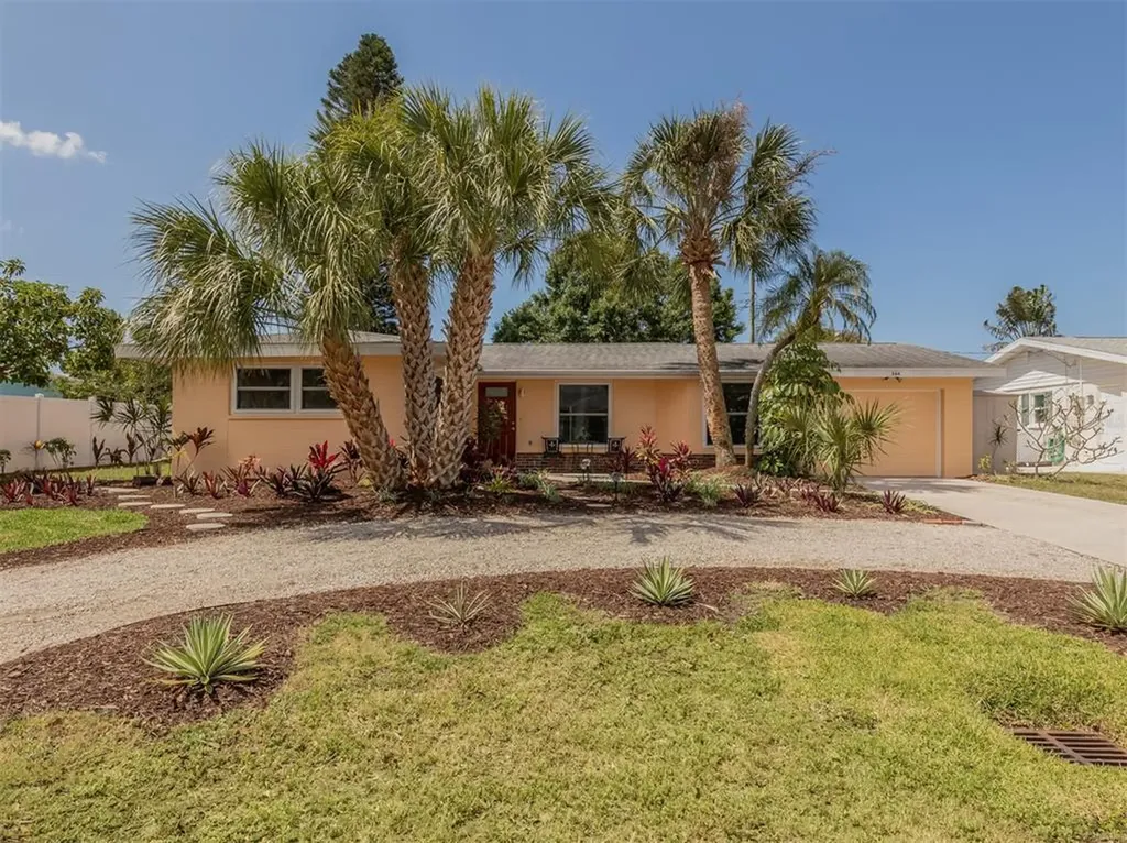 344 Lake Road Venice FL 34293