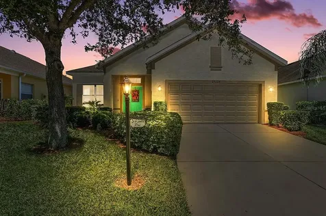 25024 Cypress Pond Court Leesburg FL 34748