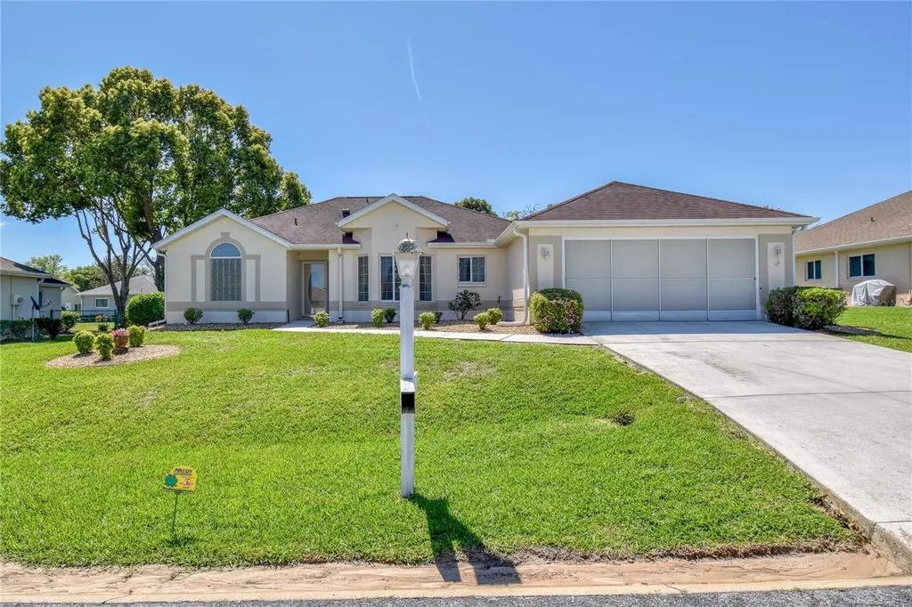 5066 NW 21st Loop Ocala FL 34482