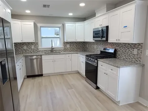 5924 5th Avenue S St Petersburg FL 33707