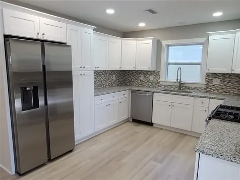 5924 5th Avenue S St Petersburg FL 33707