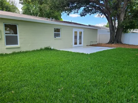 5924 5th Avenue S St Petersburg FL 33707