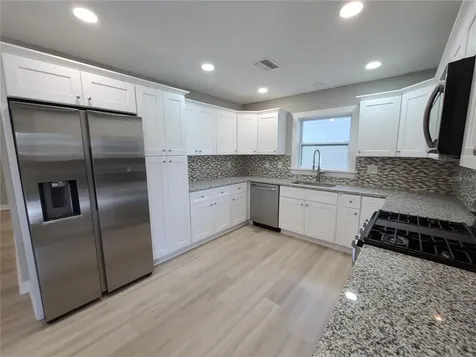 5924 5th Avenue S St Petersburg FL 33707