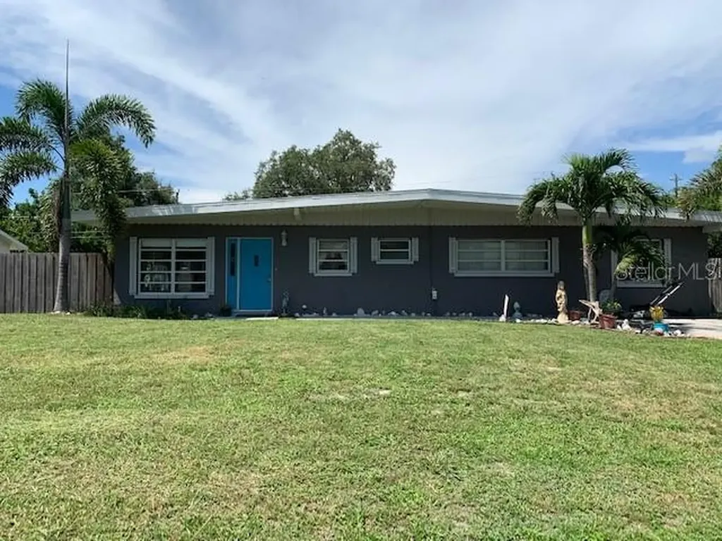300 Pameto Road Nokomis FL 34275