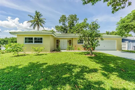 9700 2nd Street N St Petersburg FL 33702