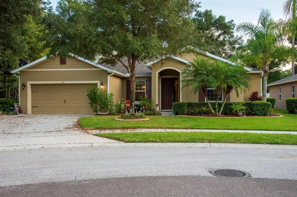 121 Sweet Birch Lane Deland FL 32724