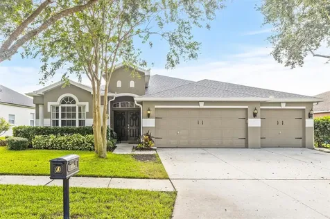 16130 Bridgepark Drive Lithia FL 33547