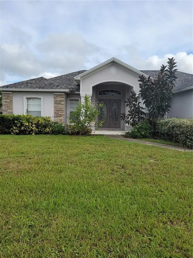5010 Quercus Loop Winter Haven FL 33880