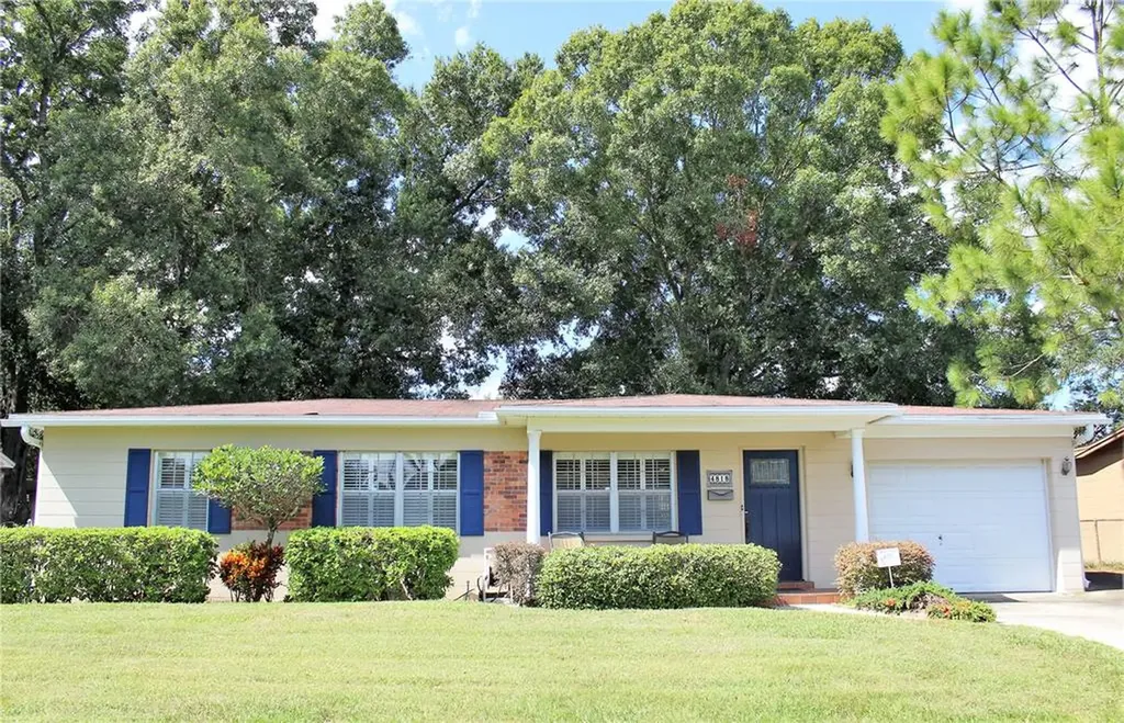 4818 N Mendenhall Drive Tampa FL 33603