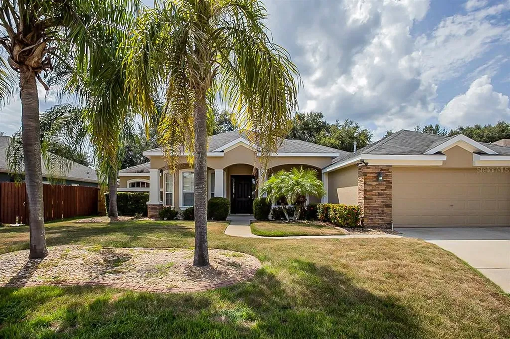 290 Palmetto Springs Street Debary FL 32713