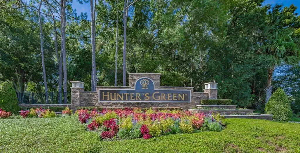 9402 Hunters Pond Drive Tampa FL 33647