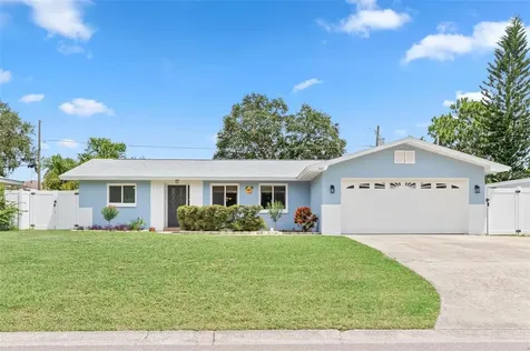 643 Vine Avenue Dunedin FL 34698