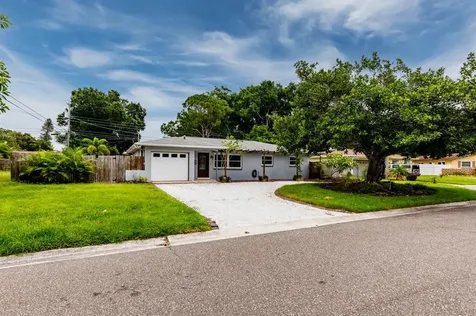 6290 20th Way S St Petersburg FL 33712